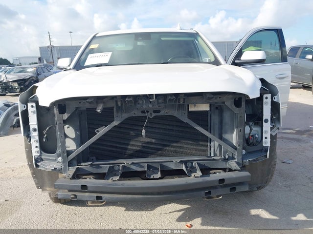 2018 Gmc Yukon Xl Slt მანქანა იყიდება აუქციონზე, vin: 1GKS1GKC0JR395272, აუქციონის ნომერი: 45542235