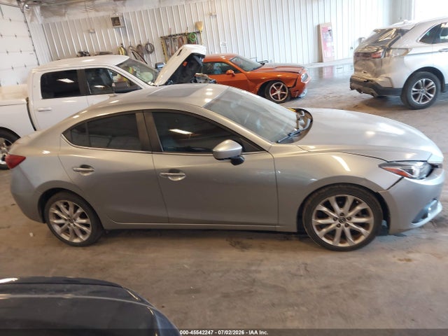 Продажа на аукционе авто 2015 Mazda Mazda3 S Grand Touring, vin: JM1BM1W34F1230714, номер лота: 45542247