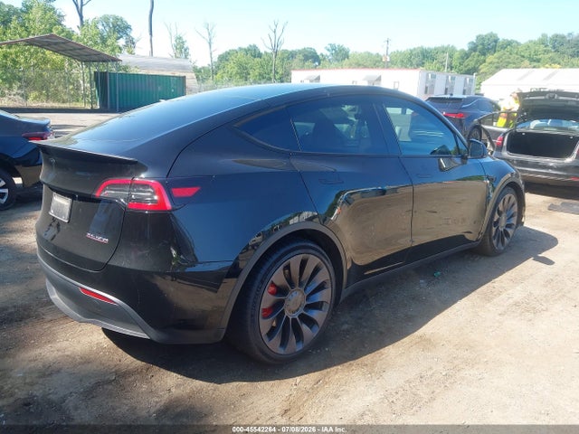 2023 Tesla Model Y Awd/performance Dual Motor All-wheel Drive მანქანა იყიდება აუქციონზე, vin: 7SAYGDEF1PF698720, აუქციონის ნომერი: 45542264
