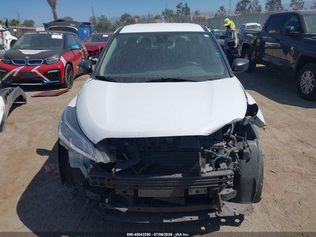 3N1CP5BV5NL517712 Nissan Kicks S Xtronic Cvt