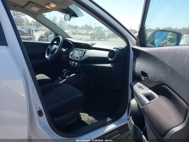 3N1CP5BV5NL517712 Nissan Kicks S Xtronic Cvt