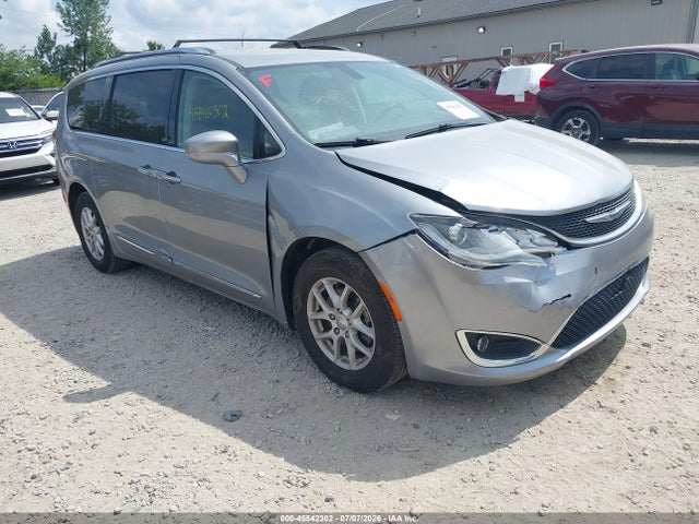 2020 Chrysler Pacifica Touring L მანქანა იყიდება აუქციონზე, vin: 2C4RC1BG3LR127978, აუქციონის ნომერი: 45542302