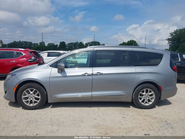 Aukcja sprzedaży 2020 Chrysler Pacifica Touring L, vin: 2C4RC1BG3LR127978, numer aukcji: 45542302