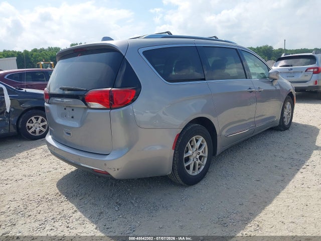 Aukcja sprzedaży 2020 Chrysler Pacifica Touring L, vin: 2C4RC1BG3LR127978, numer aukcji: 45542302