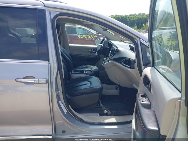 Aukcja sprzedaży 2020 Chrysler Pacifica Touring L, vin: 2C4RC1BG3LR127978, numer aukcji: 45542302