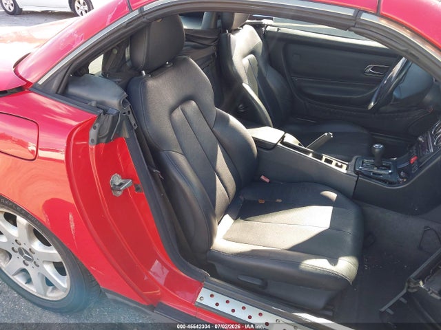 Продаж на аукціоні авто 1999 Mercedes-benz Slk 230 Kompressor, vin: WDBKK47FXXF113108, номер лоту: 45542304