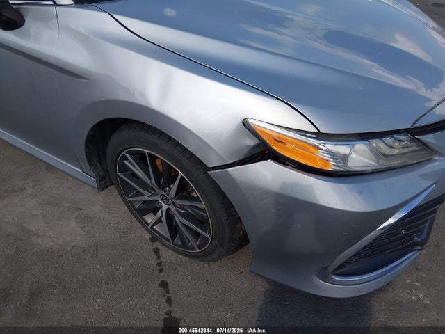 2021 Toyota Camry Xle Awd მანქანა იყიდება აუქციონზე, vin: 4T1F11BK6MU030710, აუქციონის ნომერი: 45542344