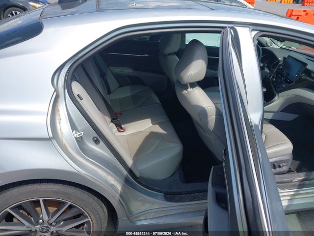 2021 Toyota Camry Xle Awd მანქანა იყიდება აუქციონზე, vin: 4T1F11BK6MU030710, აუქციონის ნომერი: 45542344