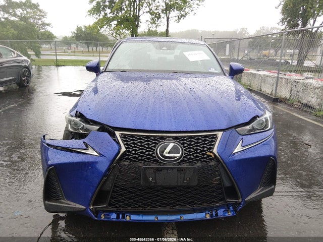 Продаж на аукціоні авто 2019 Lexus Is 300, vin: JTHC81D29K5038029, номер лоту: 45542366
