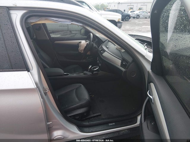 45542403 :رقم المزاد ، WBAVM1C50DVW45051 vin ، 2013 Bmw X1 Sdrive28i مزاد بيع