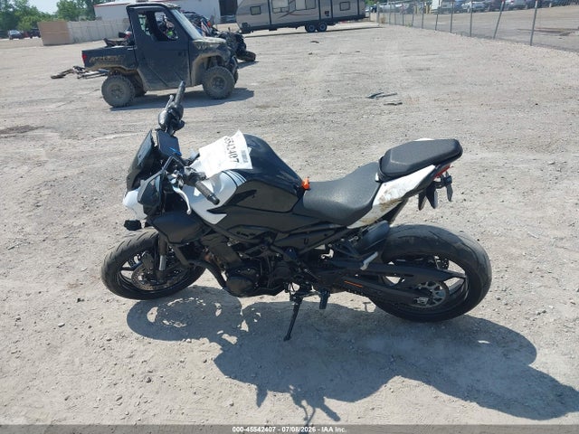 2026 Kawasaki Zr900 S მანქანა იყიდება აუქციონზე, vin: ML5ZRDS17TDA10027, აუქციონის ნომერი: 45542407