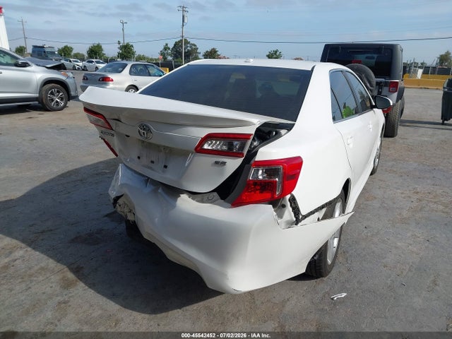 Toyota CAMRY SE 2014 4T1BF1FK4EU801354 Image 4