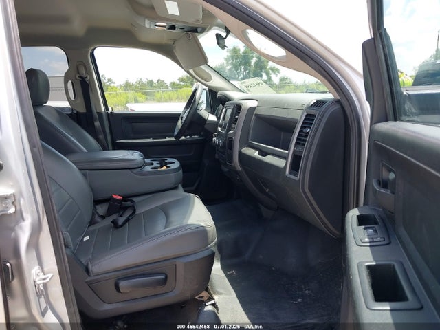 Продажа на аукционе авто 2018 Ram 1500 Tradesman  4x2 5'7 Box, vin: 1C6RR6KGXJS303620, номер лота: 45542458