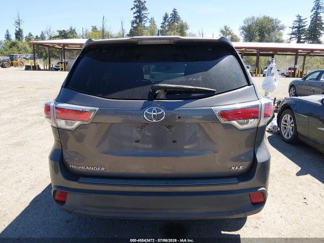 Toyota Highlander Xle V6 2015 5TDKKRFH8FS087530 Image 17