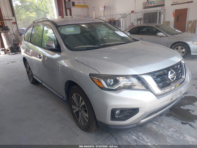 Nissan Pathfinder Platinum/s/sl/sv 2017 5N1DR2MM3HC617589 zdjęcie główne