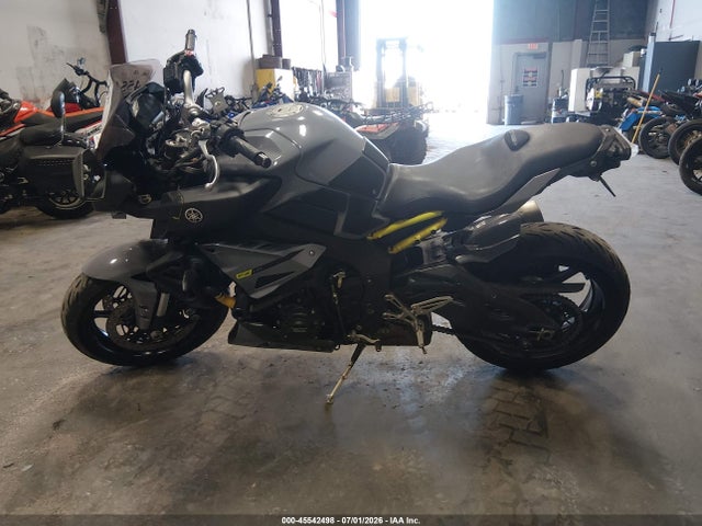 45542498 :رقم المزاد ، JYARN48Y3HA000361 vin ، 2017 Yamaha Fz10 C مزاد بيع