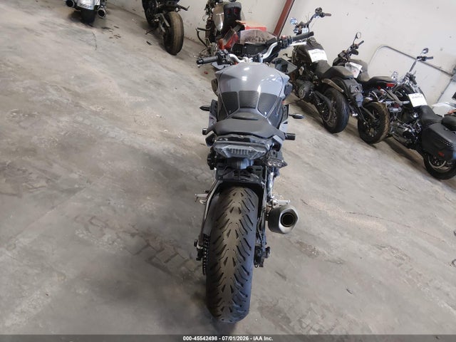 45542498 :رقم المزاد ، JYARN48Y3HA000361 vin ، 2017 Yamaha Fz10 C مزاد بيع