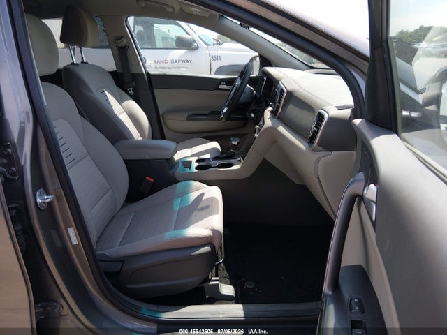 KIA Sportage Lx 2018 KNDPMCAC3J7469976 Image 5