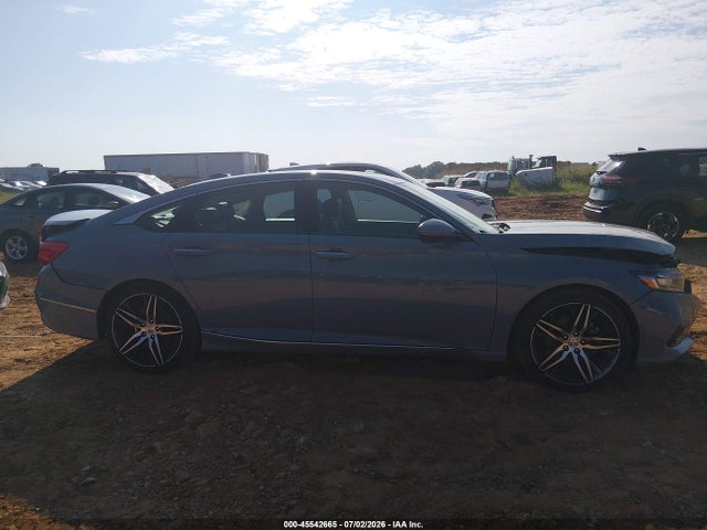 1HGCV2F92MA000048 Honda Accord Touring
