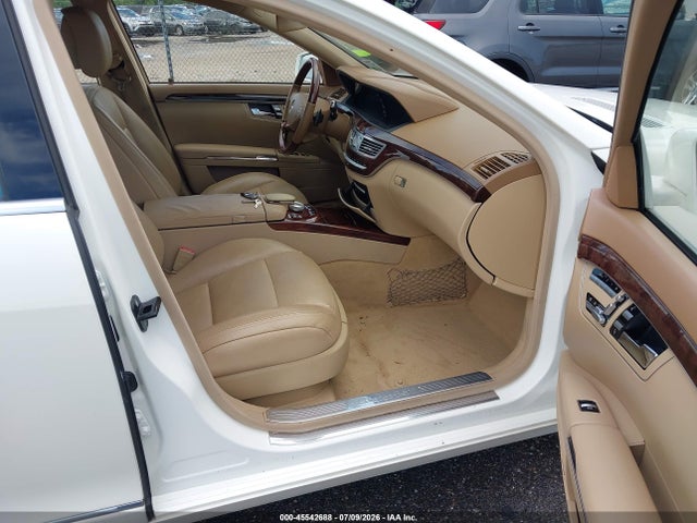 Продаж на аукціоні авто 2010 Mercedes-benz S 550, vin: WDDNG7BB6AA314620, номер лоту: 45542688