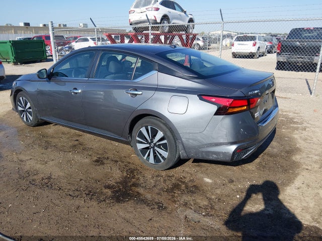 45542689 :رقم المزاد ، 1N4BL4DV6MN344427 vin ، 2021 Nissan Altima Sv Fwd مزاد بيع