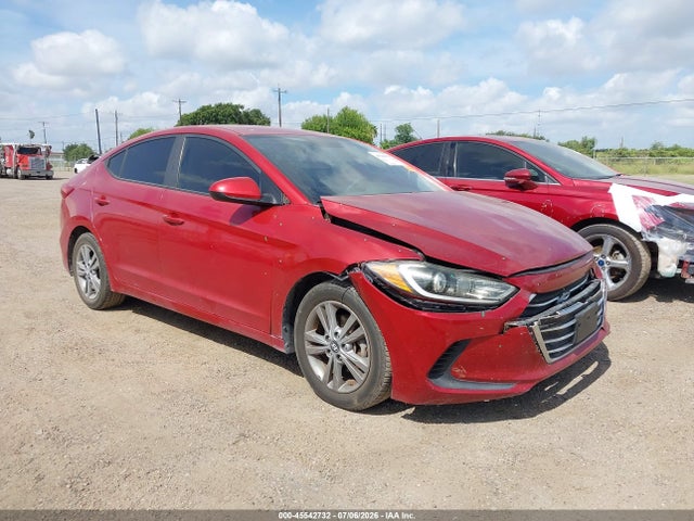 Продажа на аукционе авто 2018 Hyundai Elantra Sel, vin: 5NPD84LF8JH214899, номер лота: 45542732