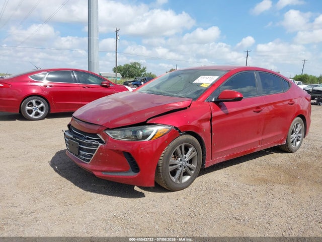 Продажа на аукционе авто 2018 Hyundai Elantra Sel, vin: 5NPD84LF8JH214899, номер лота: 45542732
