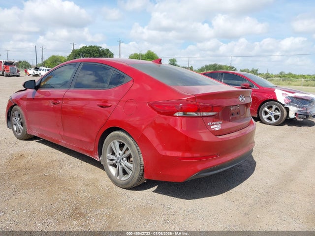 Продажа на аукционе авто 2018 Hyundai Elantra Sel, vin: 5NPD84LF8JH214899, номер лота: 45542732