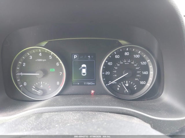 Продажа на аукционе авто 2018 Hyundai Elantra Sel, vin: 5NPD84LF8JH214899, номер лота: 45542732
