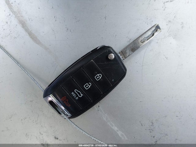 Auction sale of the 2019 Kia Optima Lx, vin: 5XXGT4L39KG341353, lot number: 45542739