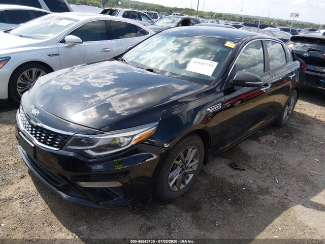 Auction sale of the 2019 Kia Optima Lx, vin: 5XXGT4L39KG341353, lot number: 45542739