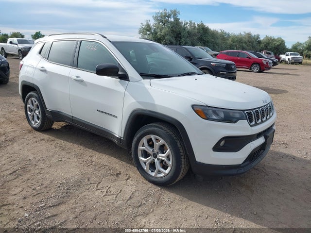 Jeep Compass Latitude 4x4 2025 3C4NJDBN0ST617374 Image 1