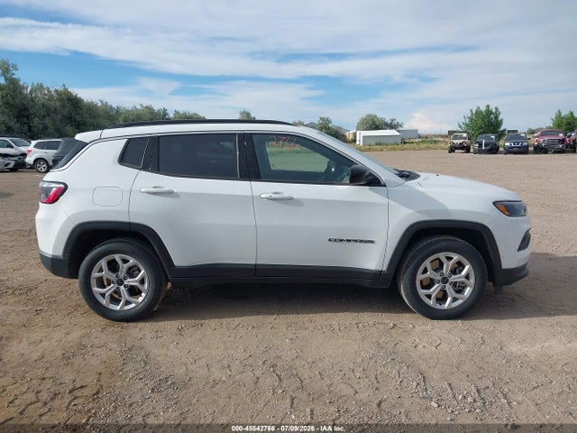 Jeep Compass Latitude 4x4 2025 3C4NJDBN0ST617374 Image 14