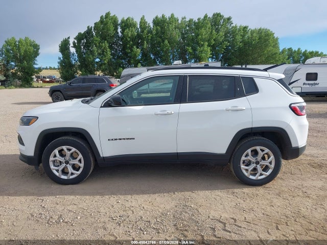 Jeep Compass Latitude 4x4 2025 3C4NJDBN0ST617374 Image 15