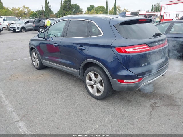 45542788 :رقم المزاد ، 5LMCJ1C98GUJ18996 vin ، 2016 Lincoln Mkc Premier مزاد بيع