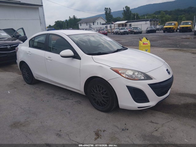 Продаж на аукціоні авто 2011 Mazda Mazda3 I Sport, vin: JM1BL1UGXB1476427, номер лоту: 45542795