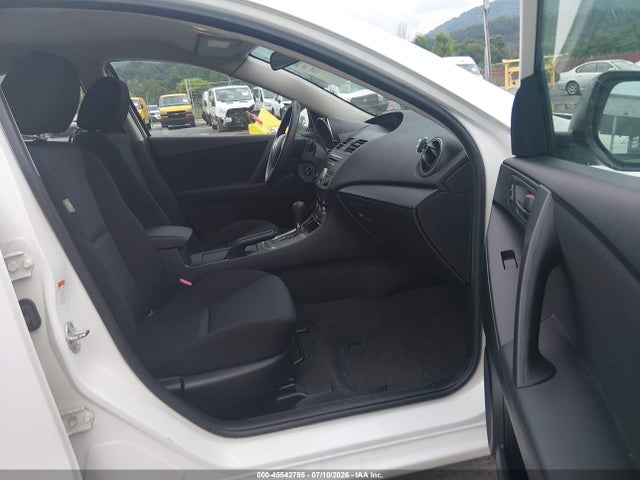 Продаж на аукціоні авто 2011 Mazda Mazda3 I Sport, vin: JM1BL1UGXB1476427, номер лоту: 45542795