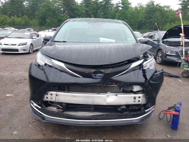 Toyota SIENNA XLE 2021 5TDYRKEC5MS017290 Image 13