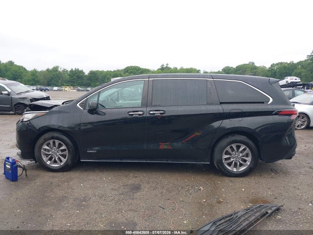 Toyota SIENNA XLE 2021 5TDYRKEC5MS017290 Image 15