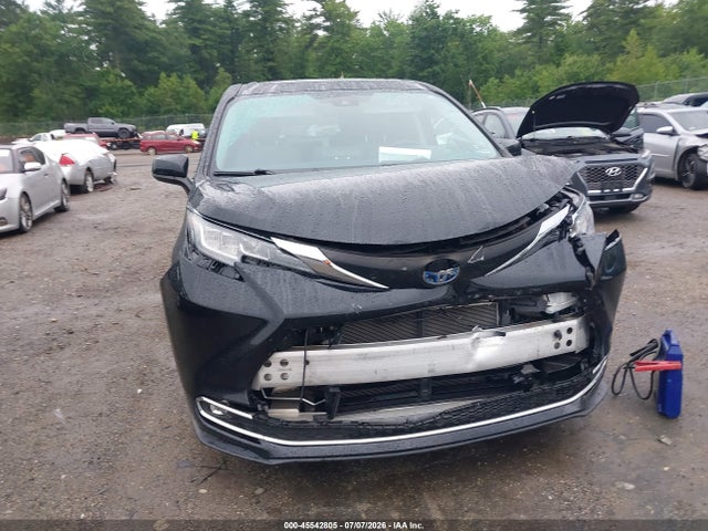 Toyota SIENNA XLE 2021 5TDYRKEC5MS017290 Image 6