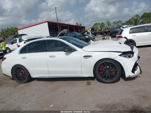 Aukcja sprzedaży 2025 Mercedes-benz Amg C 63 S E Performance, vin: W1KAF8AB3SR246174, numer aukcji: 45542815