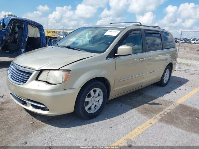 45542821 :رقم المزاد ، 2A4RR5DG5BR747159 vin ، 2011 Chrysler Town & Country Touring مزاد بيع