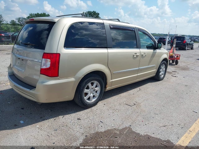 45542821 :رقم المزاد ، 2A4RR5DG5BR747159 vin ، 2011 Chrysler Town & Country Touring مزاد بيع