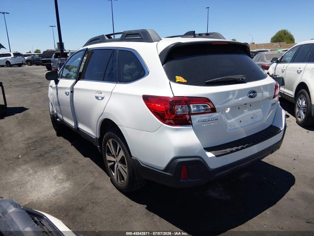 Subaru Outback 2.5i Limited 2018 4S4BSANC0J3200965 Image 3