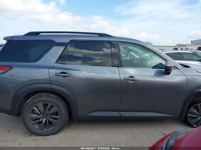 5N1DR3BA8RC272575 Nissan Pathfinder Sv Fwd