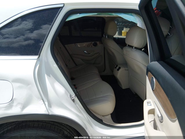 45542918 :رقم المزاد ، WDC0G4JB0JV056246 vin ، 2018 Mercedes-benz Glc 300 مزاد بيع
