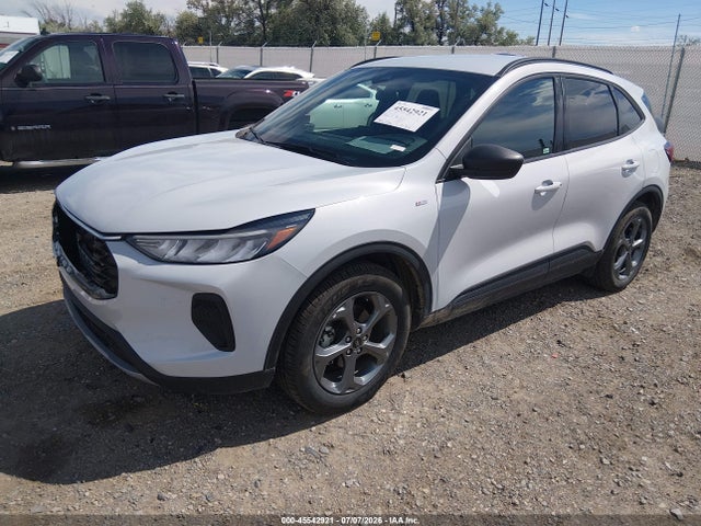 Ford Escape St-line 2025 1FMCU0MN3SUA10617 Image 2