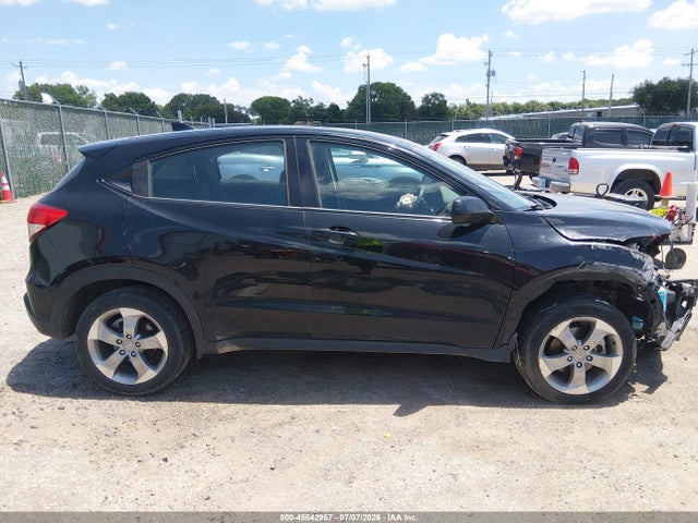 3CZRU6H33KG729812 Honda HR-V LX