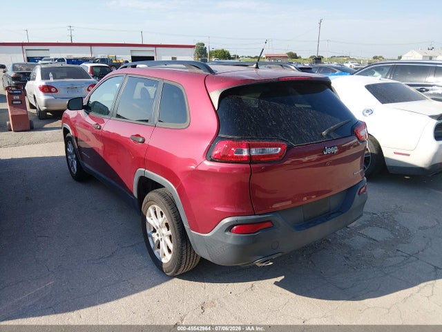 1C4PJLAB1GW171778 Jeep Cherokee Sport