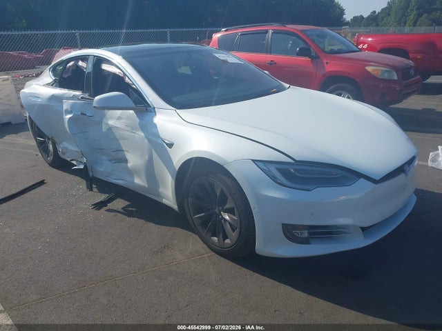 Продаж на аукціоні авто 2018 Tesla Model S 100d/75d/p100d, vin: 5YJSA1E21JF277409, номер лоту: 45542999